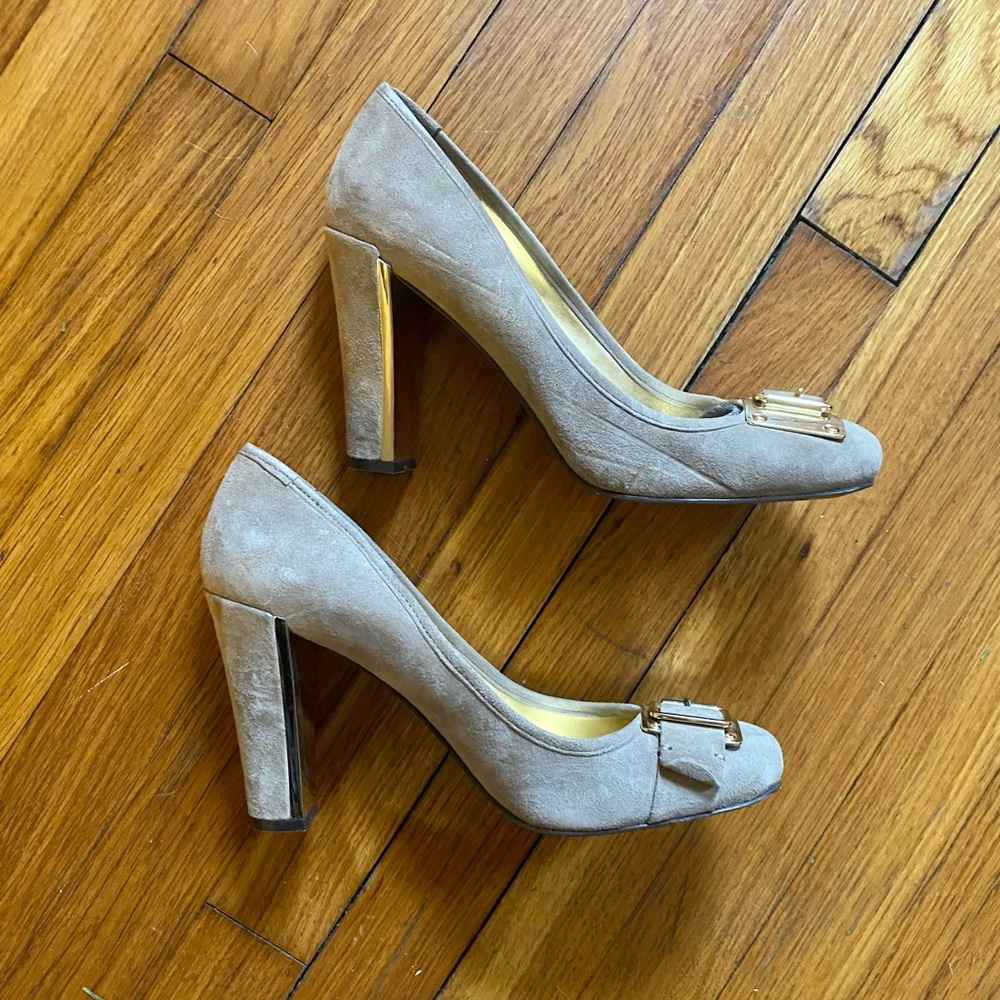 Nine West Beige Suede Heels